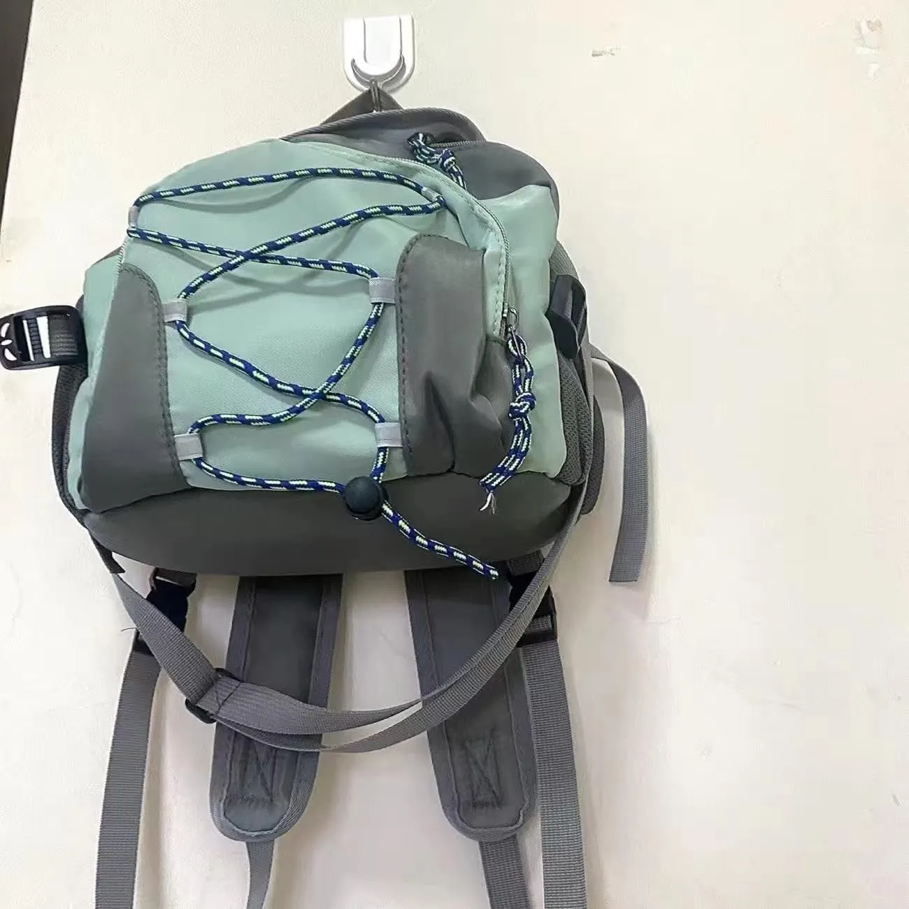 Waterproof Sling Backpack Crossbody Sling Bag for Women Men, Multipurpose Travel Hiking Adjustable Chest Bag Casual Daypack with Anti-theft Pocket
